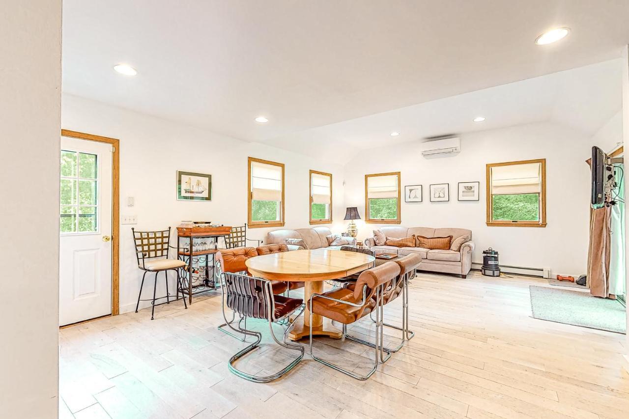 Lake Shore Living Falmouth Extérieur photo